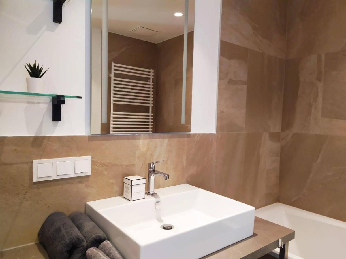 Deluxe Parkapartment Vienna City Center - Free Parking! Eksteriør billede
